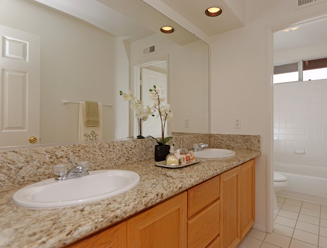 4998 Riding Ridge Road San Diego, CA 92130 - Photo 22 of 25