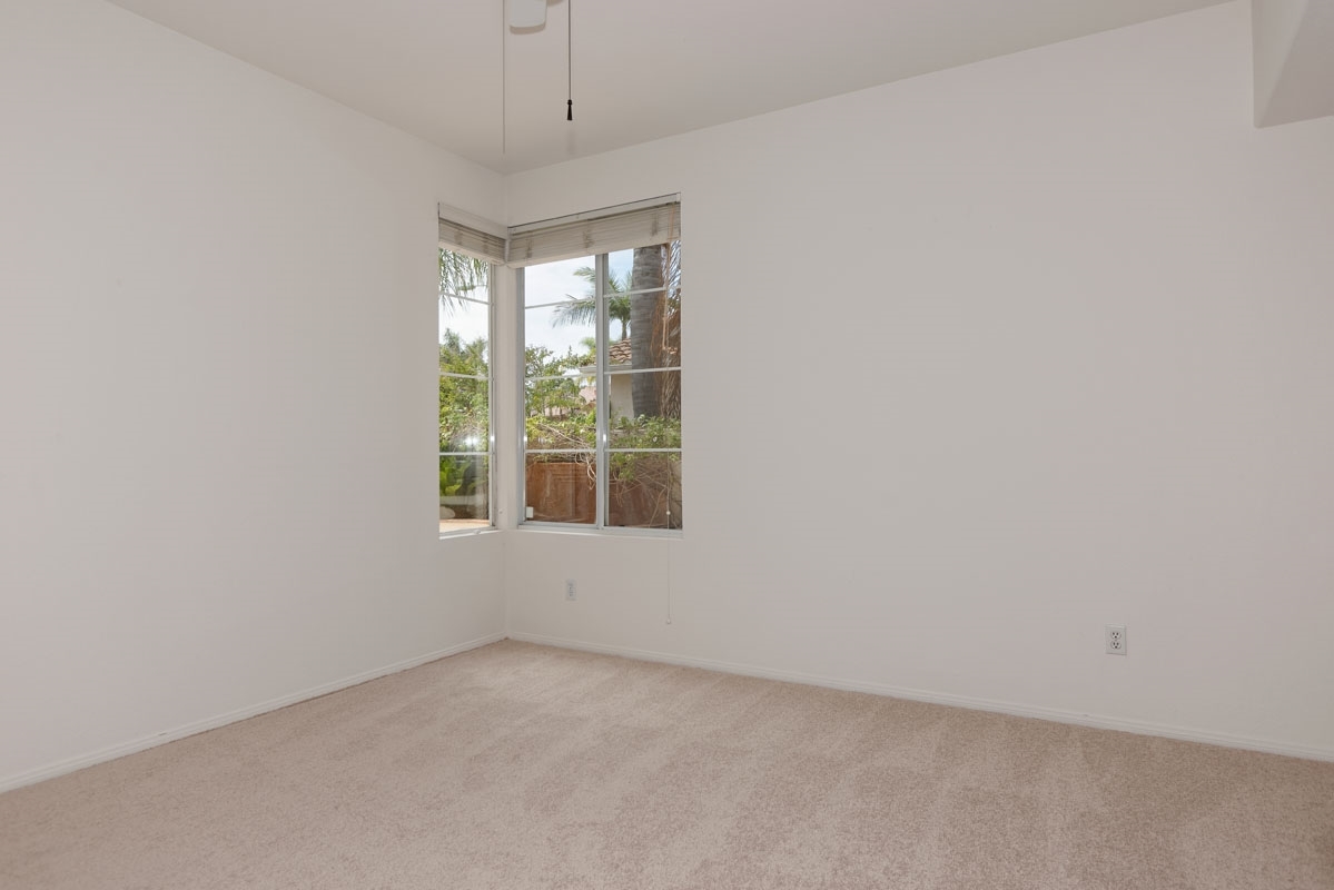 4998 Riding Ridge Road San Diego, CA 92130 - Photo 23 of 25 Entry Level Bedroom