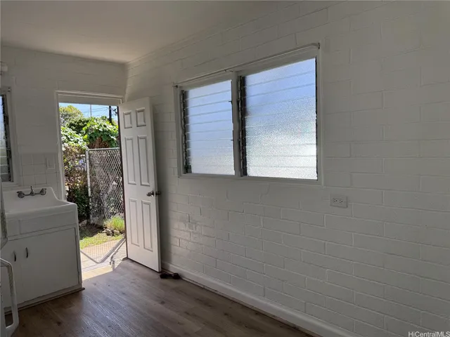 $2,100 | 2624 Nahaku Place, Unit A, Honolulu, HI 96826