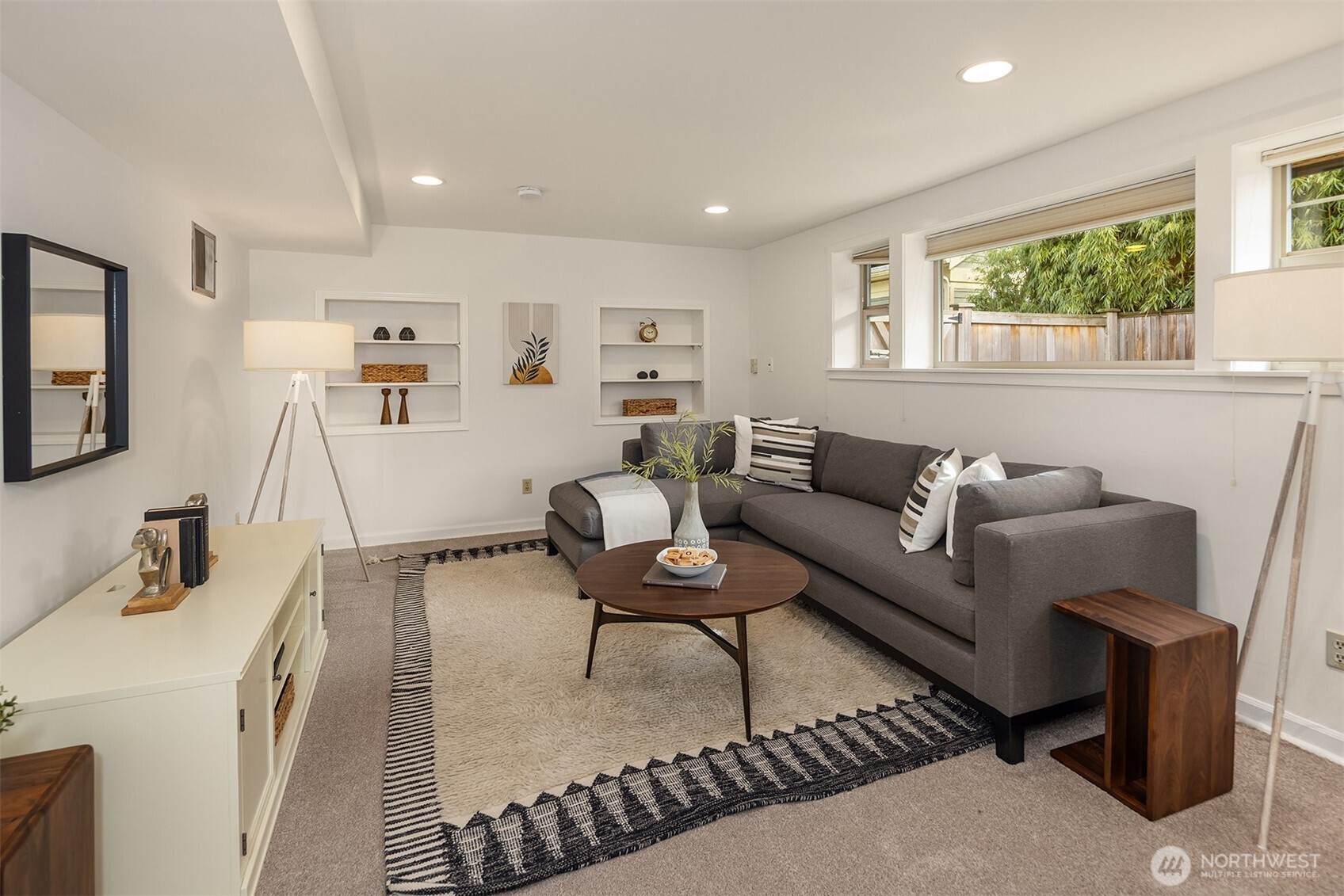 757 North 65th Street Seattle, WA 98103 - Photo 21 of 40