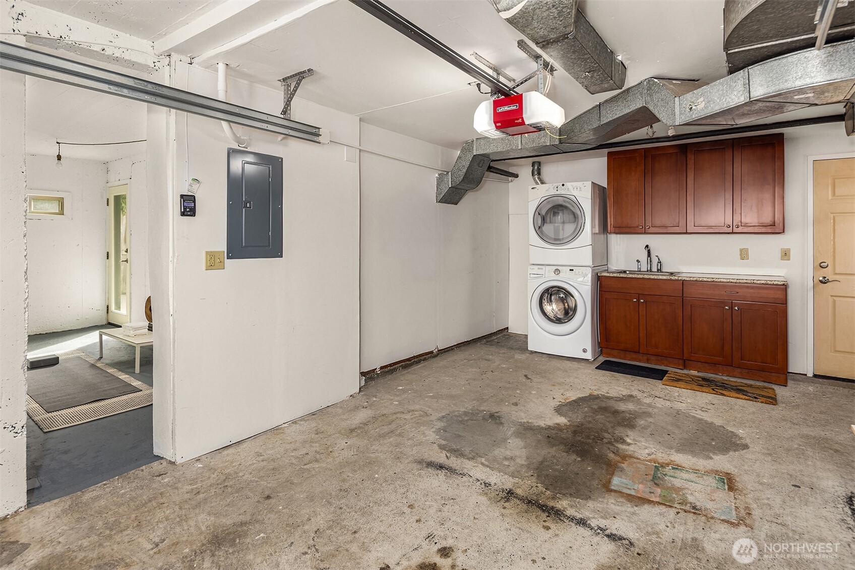 757 North 65th Street Seattle, WA 98103 - Photo 33 of 40