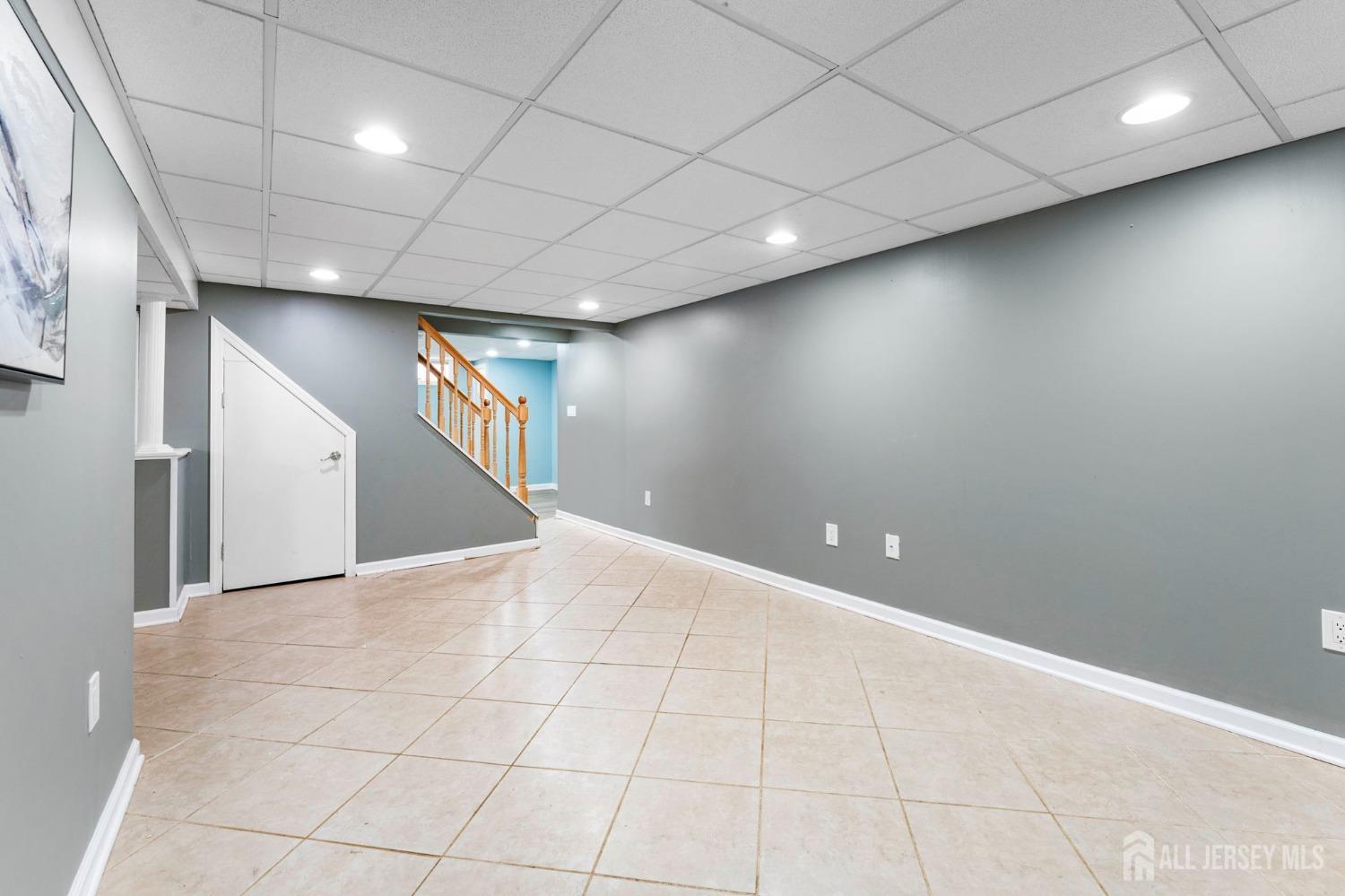23 Alton Road Hamilton, NJ 08619 - Photo 22 of 40 a view of an empty room