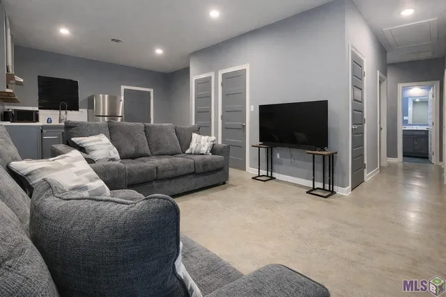 $1,550 | 343 West Johnson Street, Unit 343, Baton Rouge, LA 70802