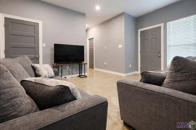 $1,550 | 343 West Johnson Street, Unit 343, Baton Rouge, LA 70802