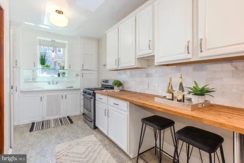 $700,000 | 1364 Sheridan Street Northwest, Washington, DC 20011