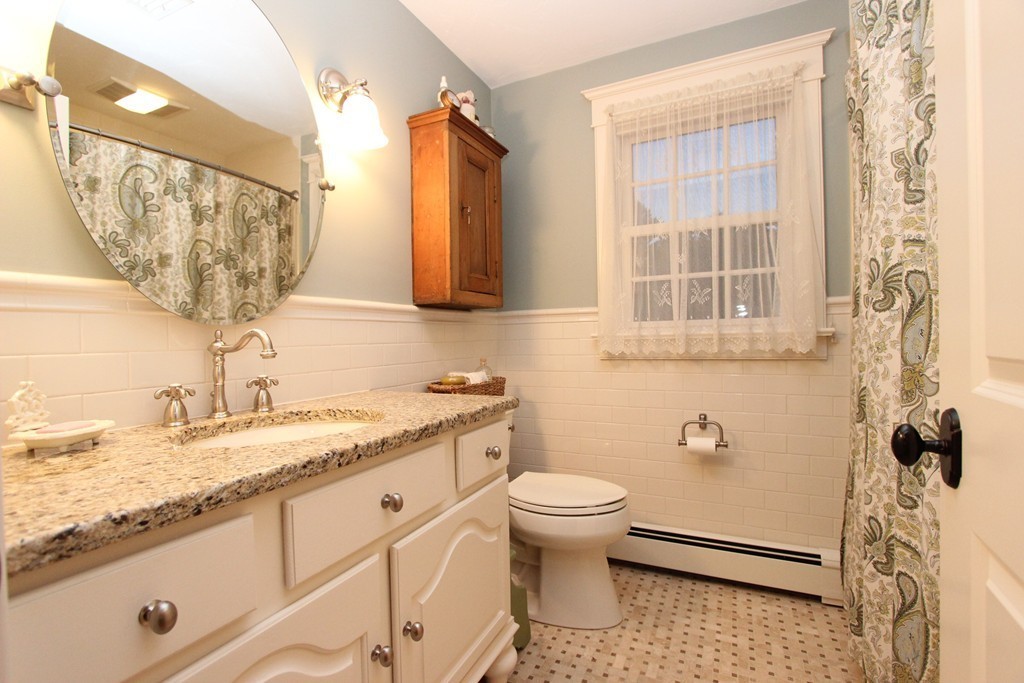 14 Thomas Road Berkley, MA 02779 - Photo 29 of 30 Gallery Image 29