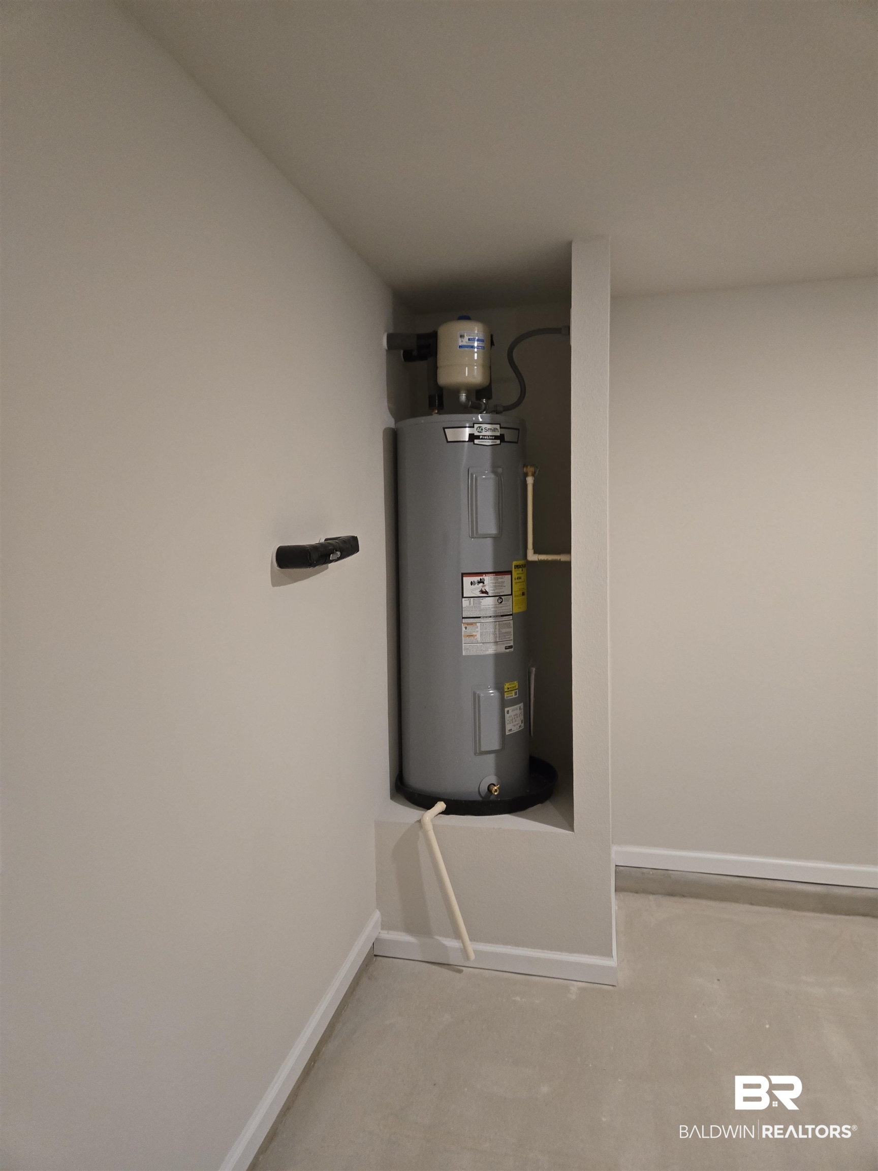 24194 Veranda Circle Elberta, AL 36530 - Photo 13 of 31 Utilities featuring electric water heater