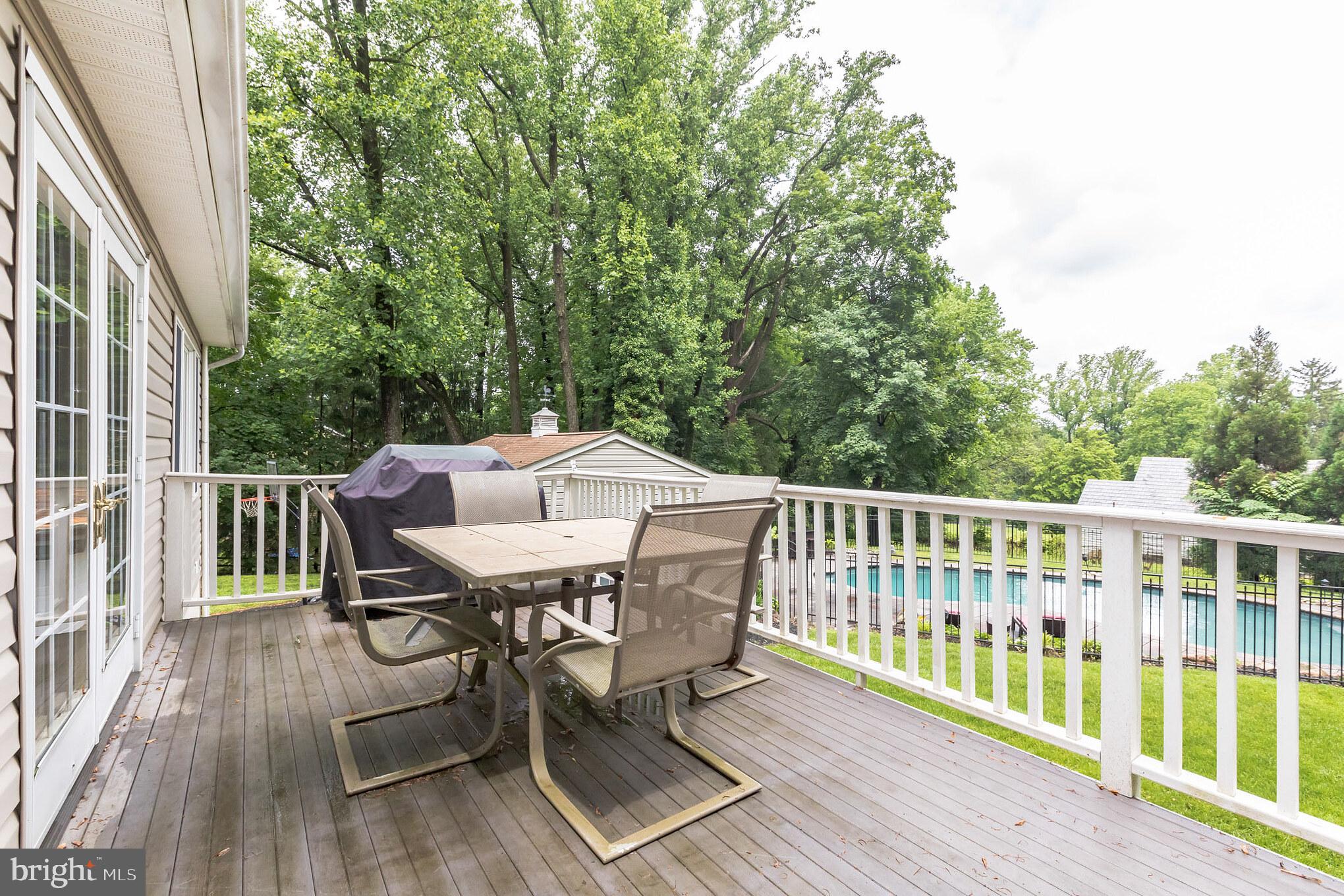 935 Rydal Road Jenkintown, PA 19046 - Photo 13 of 36 Deck