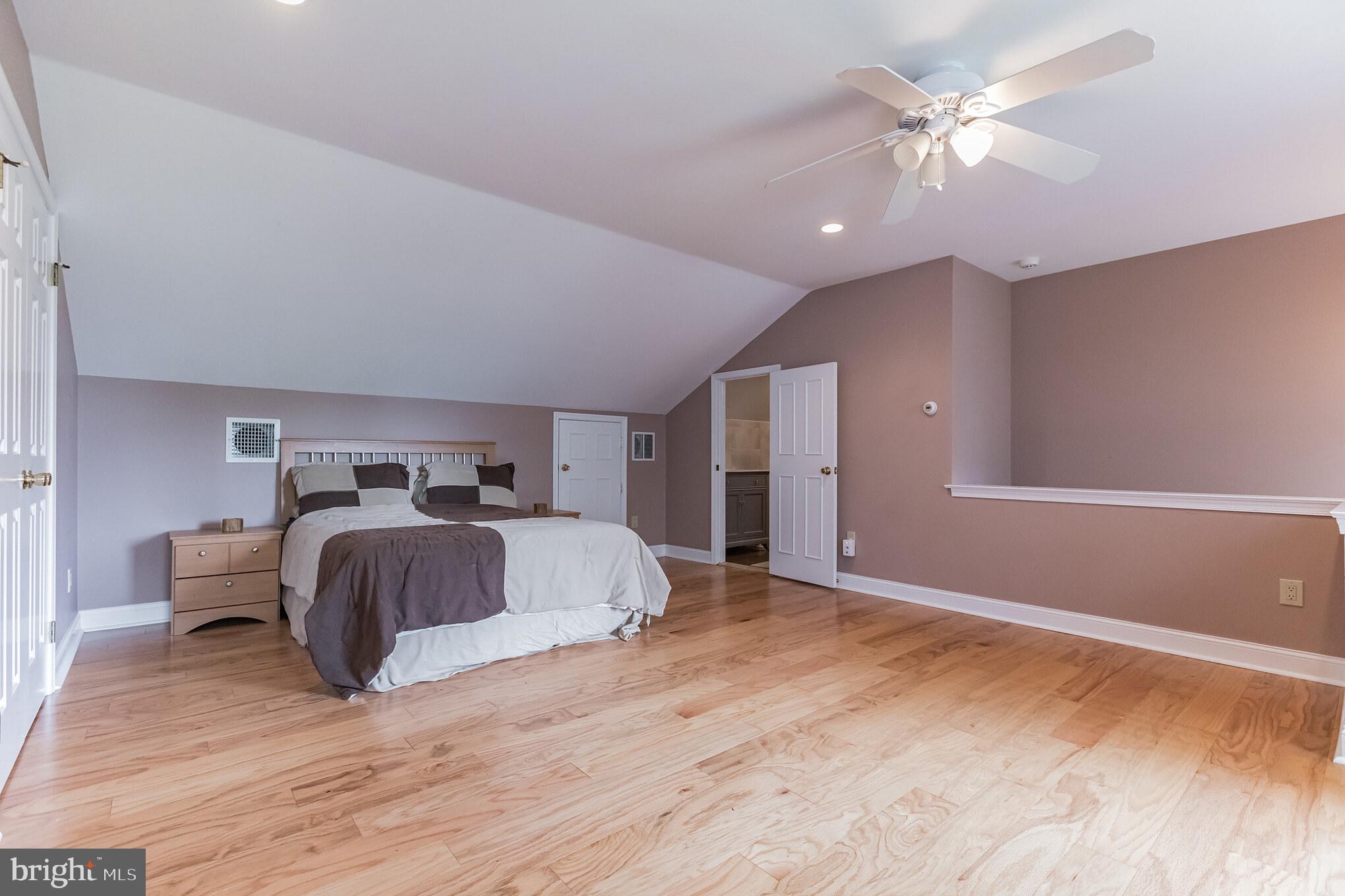 935 Rydal Road Jenkintown, PA 19046 - Photo 28 of 36 5th Bedroom on 3rd Floor