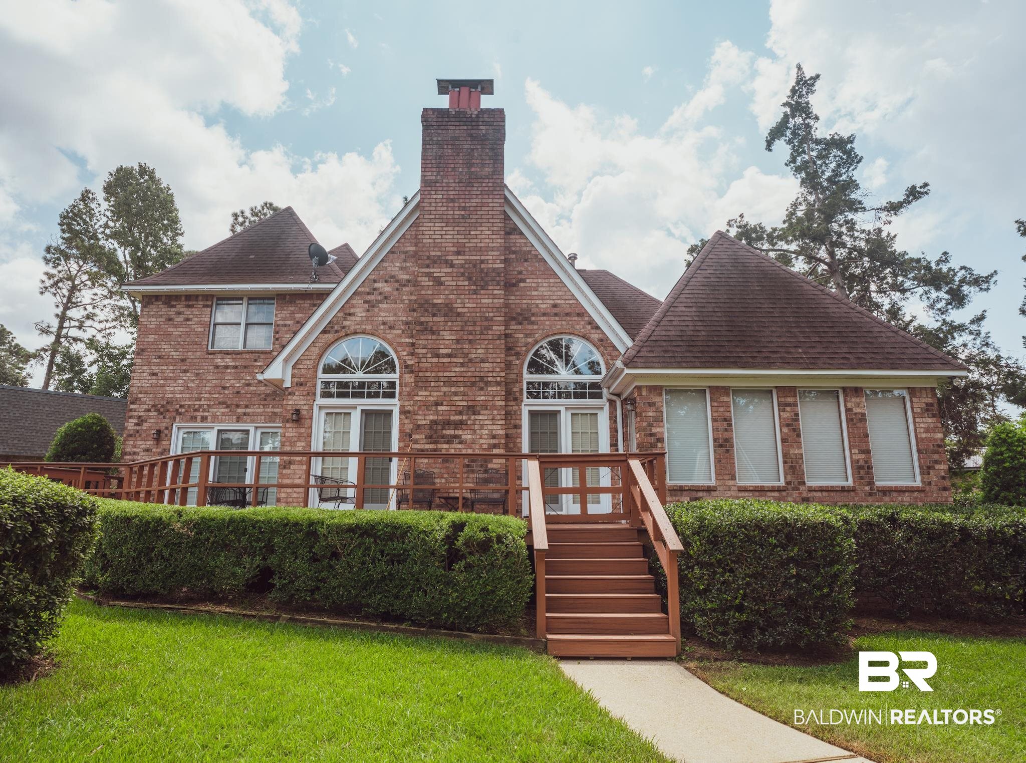 516 Evergreen Street Fairhope, AL 36532 - Photo 4 of 31 Back yard