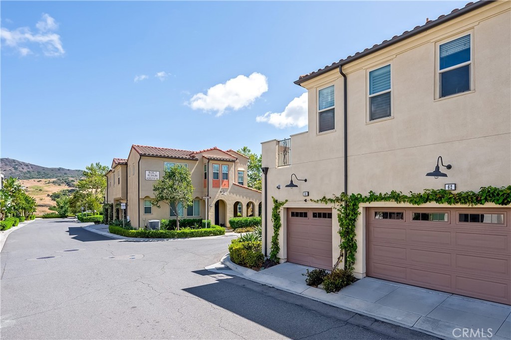 64 Adelfa Street Rancho Mission Viejo, CA 92694 - Photo 7 of 67