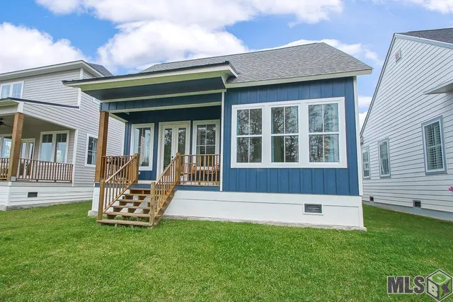 $335,500 | 12760 St Lucia Drive, Maurepas, LA 70449