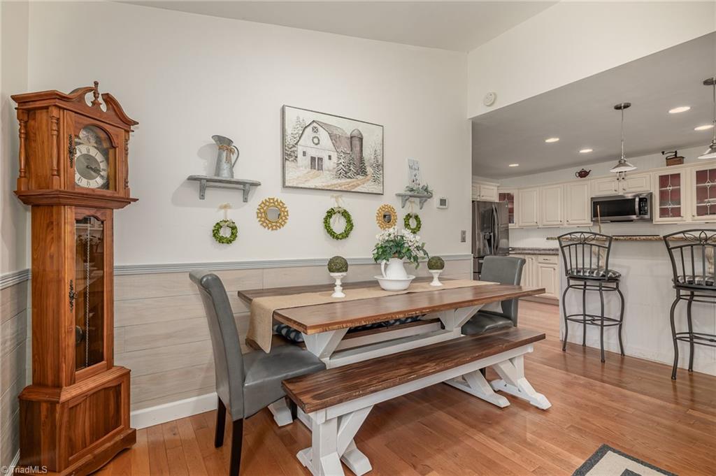 2511 Pleasant Ridge Road Summerfield, NC 27358 - Photo 4 of 31 Dining Area