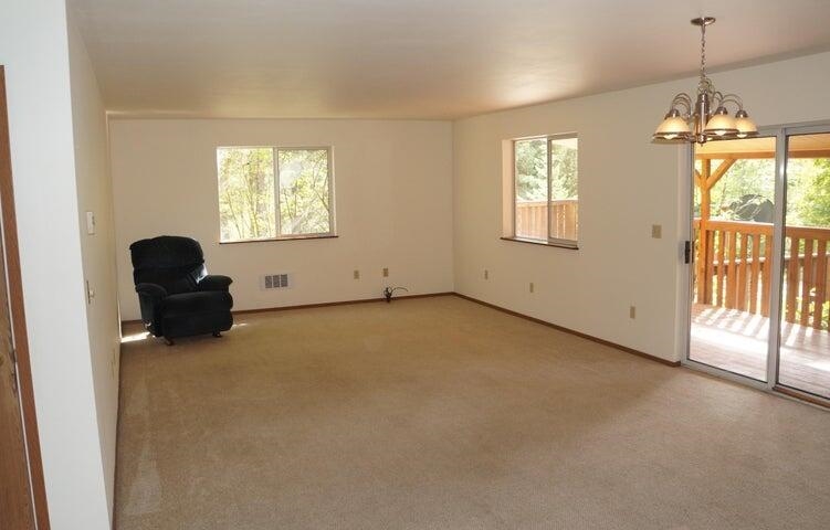 544 Dolomite Road Colville, WA 99114 - Photo 4 of 13