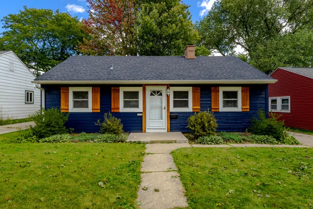 $199,900 | 3522 North 95th Street, Milwaukee, WI 53222