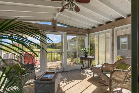 $799,000 | 180 West Main Road, Little Compton, RI 02837