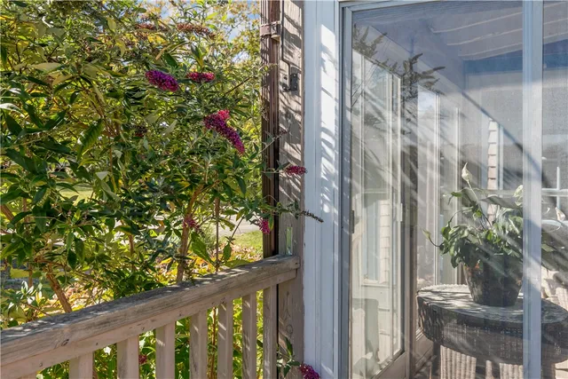 $799,000 | 180 West Main Road, Little Compton, RI 02837