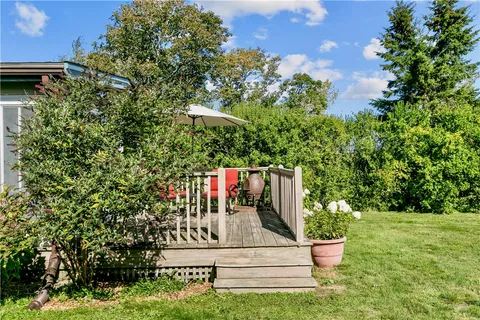 $799,000 | 180 West Main Road, Little Compton, RI 02837