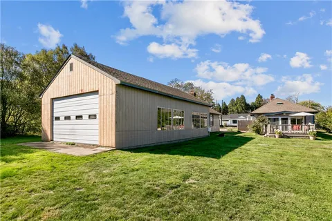 $799,000 | 180 West Main Road, Little Compton, RI 02837