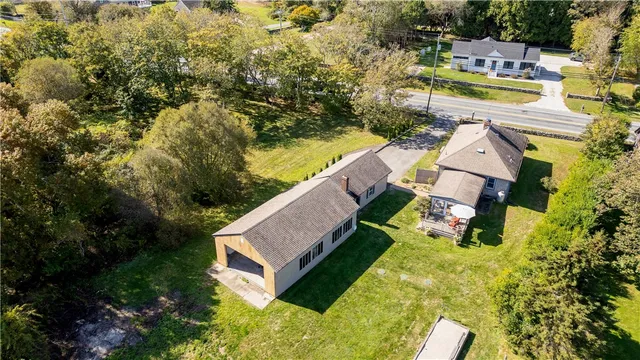 $799,000 | 180 West Main Road, Little Compton, RI 02837