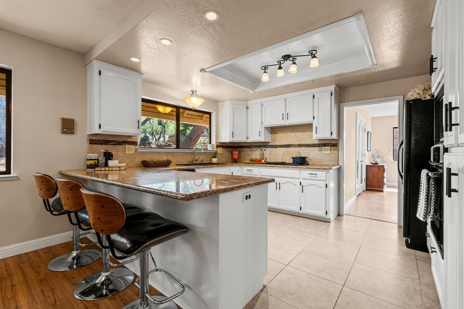 3889 Rustic Road Cameron Park, CA 95682 - Photo 3 of 55