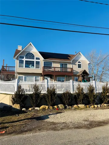 $3,500 | 26 Manhasset Drive, Mastic Beach, NY 11951