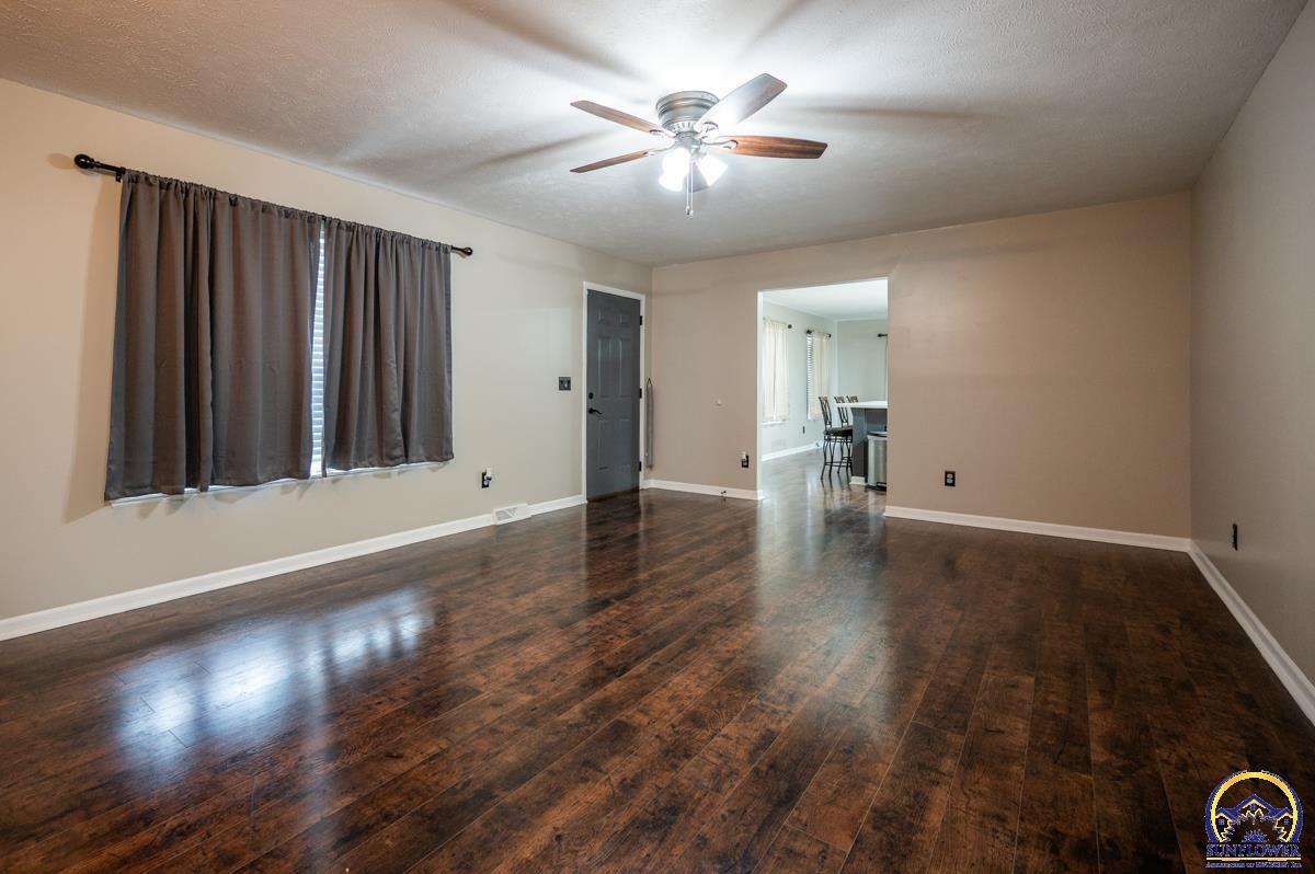 3697 Haskell Terrace Princeton, KS 66078 - Photo 3 of 37