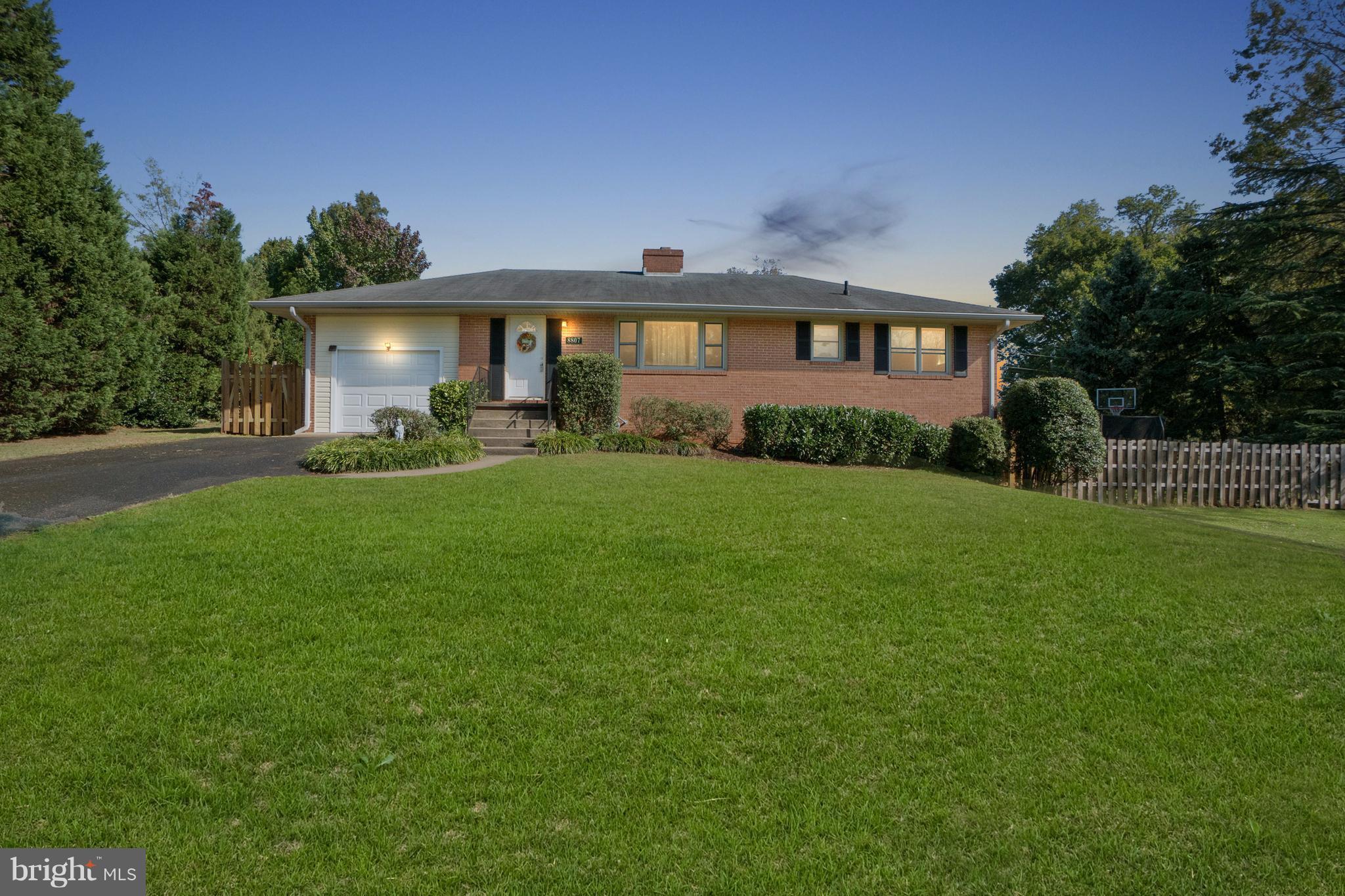 8807 Stonewall Road Manassas, VA 20110 - Photo 2 of 29 Exterior (Front)