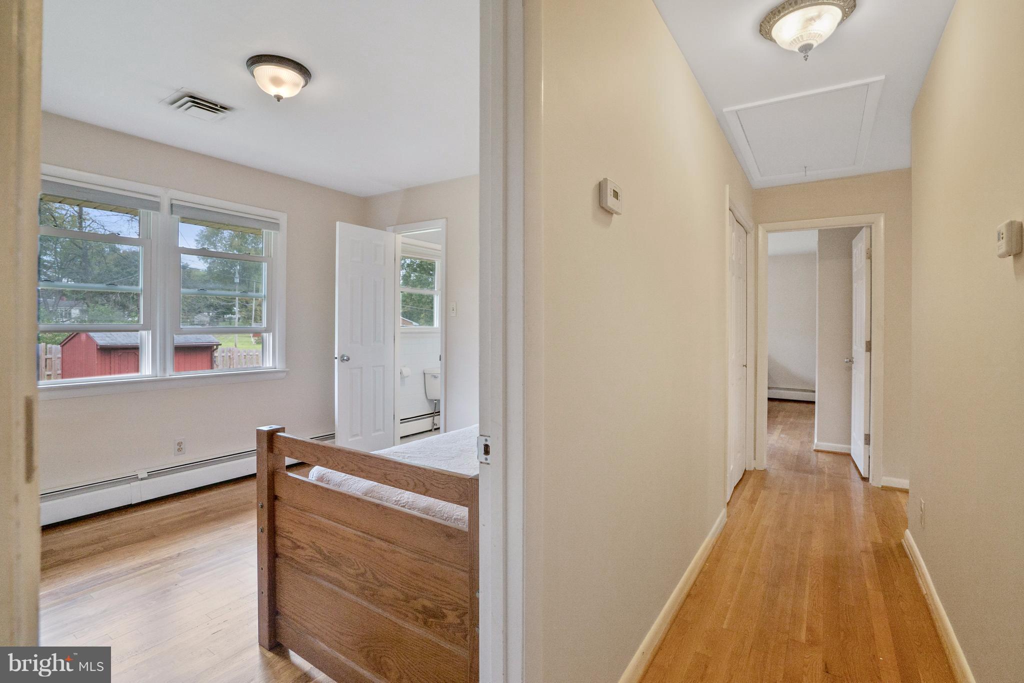 8807 Stonewall Road Manassas, VA 20110 - Photo 17 of 29 Interior (General)