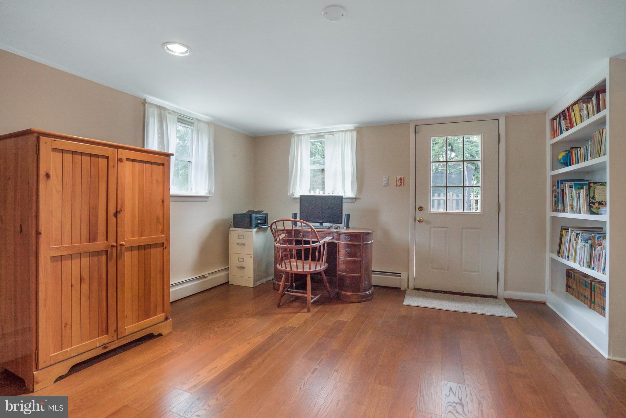 8807 Stonewall Road Manassas, VA 20110 - Photo 21 of 29 Interior (General)