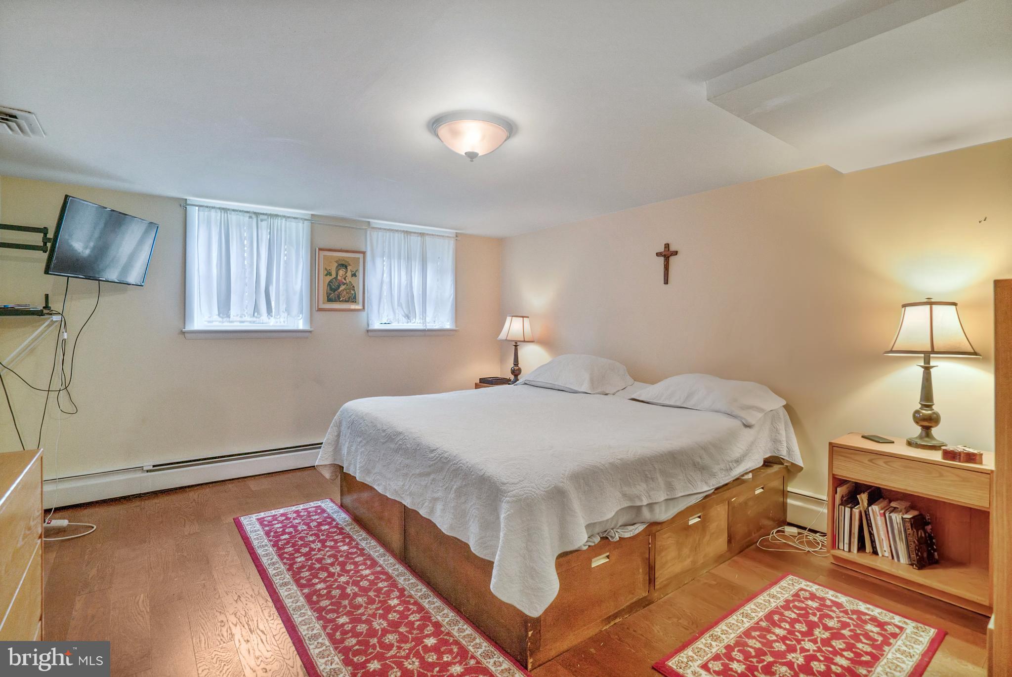8807 Stonewall Road Manassas, VA 20110 - Photo 23 of 29 Bedroom (Master)