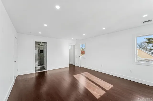 $1,850,000 | 1064 Mora Place, Woodmere, NY 11598