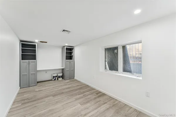 $1,750,000 | 1064 Mora Place, Woodmere, NY 11598