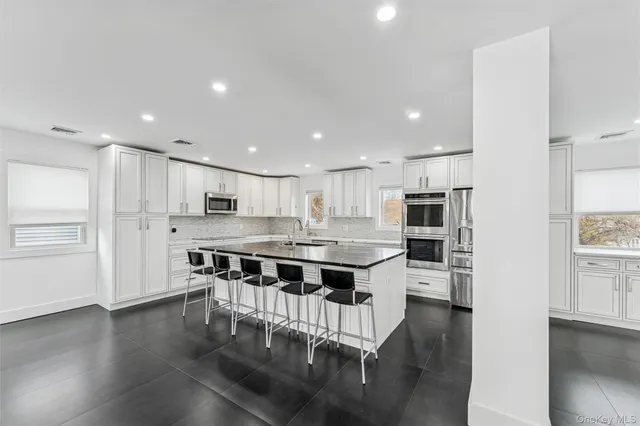 $1,850,000 | 1064 Mora Place, Woodmere, NY 11598