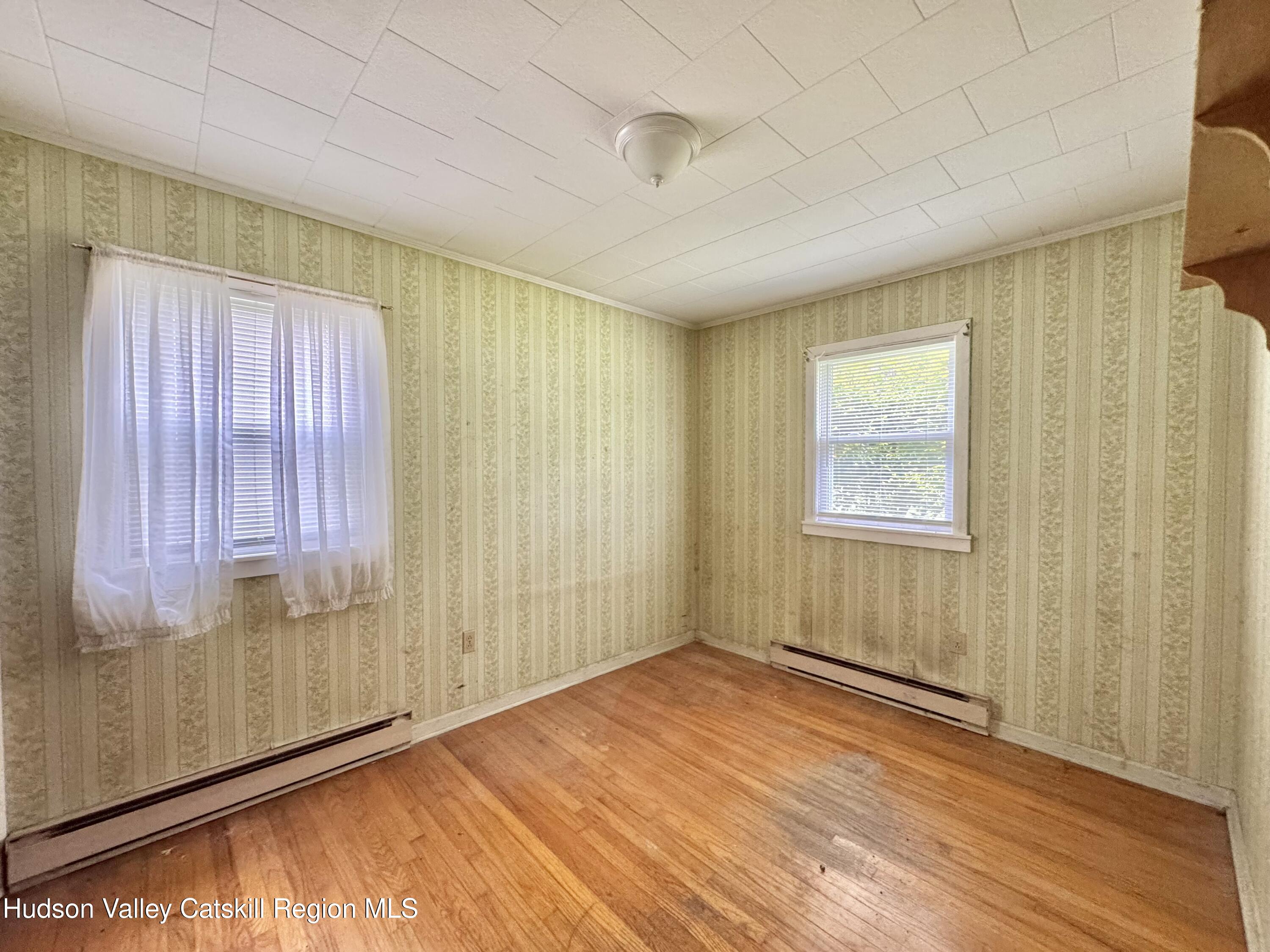 752 Old Rte 23 Acra, NY 12405 - Photo 17 of 25 a view of a livingroom with an entryway
