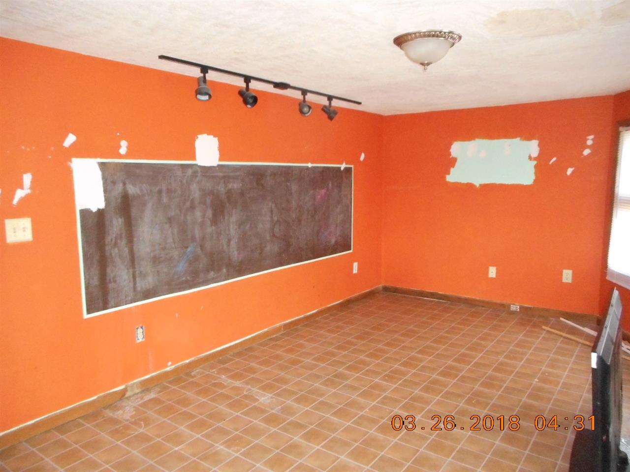 2109 West Concord Road Muncie, IN 47304 - Photo 5 of 21 Gallery Image 5