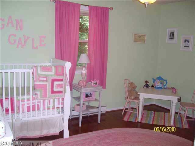 415 Lindsey Road Reidsville, NC 27320 - Photo 12 of 16 2nd Bedroom.