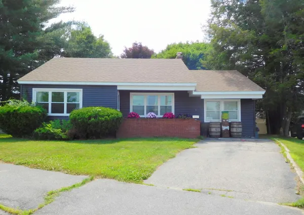 $279,000 | 9 Spofford Street, Lewiston, ME 04240