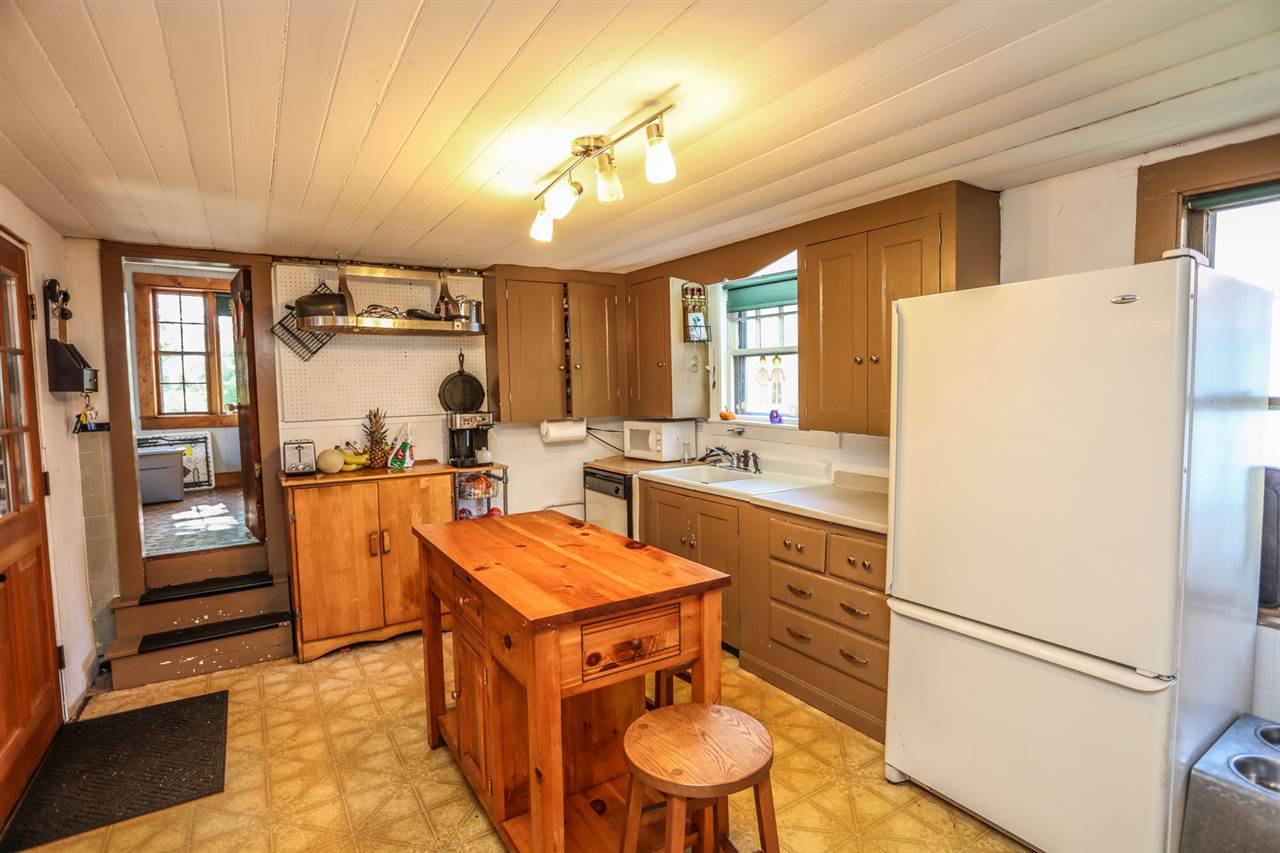 13 Monroe Street Concord, NH 03301 - Photo 18 of 37 Gallery Image 18