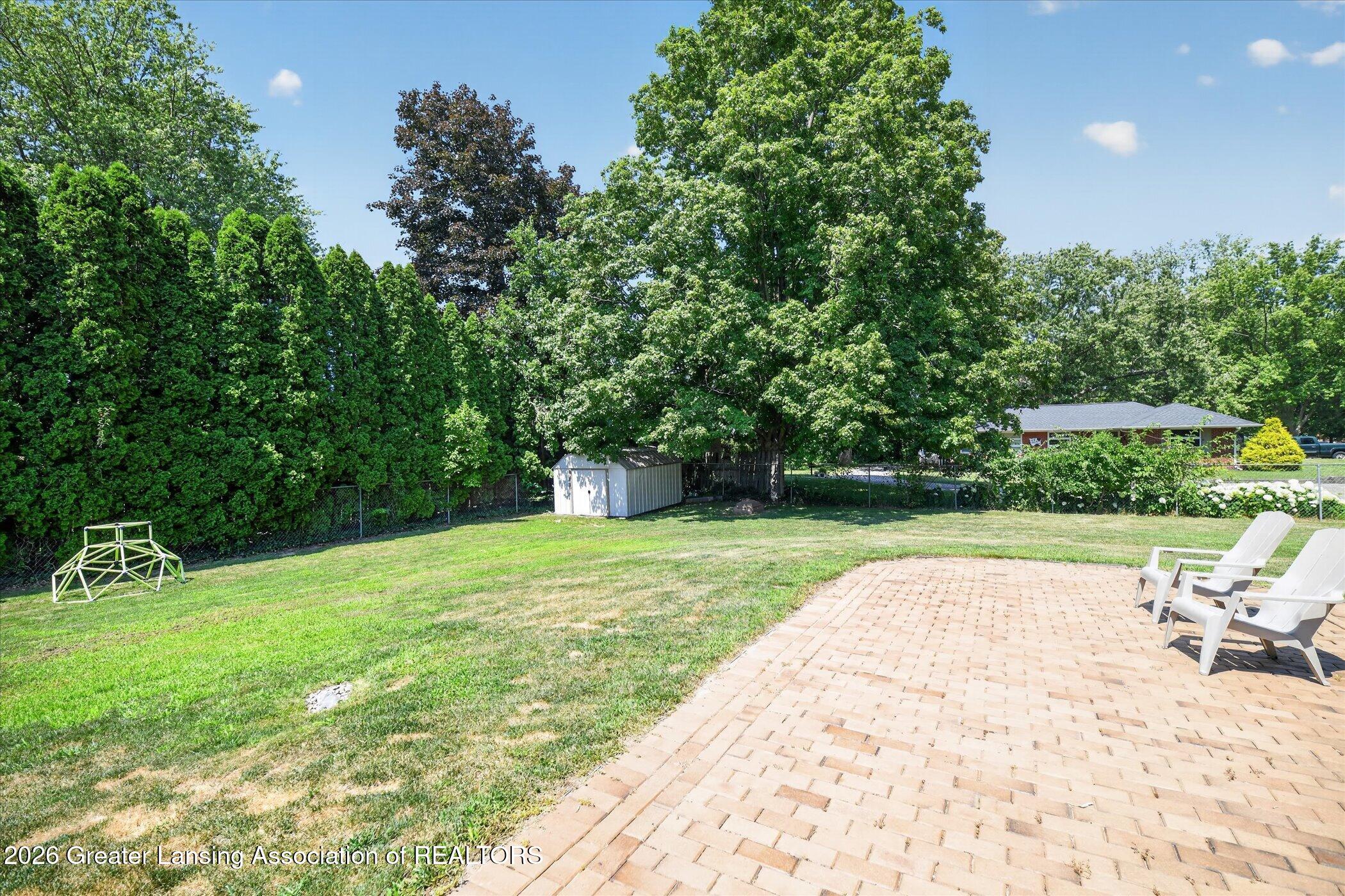 876 Riverside Drive Portland, MI 48875 - Photo 45 of 60 42-876-Riverside-Dr-WindowStill