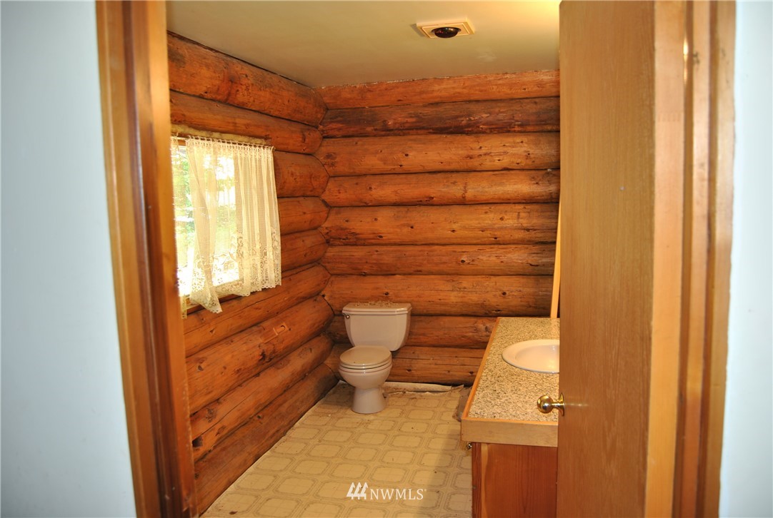 12123 Summit Lake Road Northwest Olympia, WA 98502 - Photo 15 of 22 Gallery Image 15
