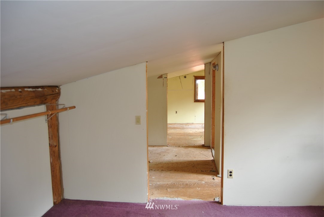 12123 Summit Lake Road Northwest Olympia, WA 98502 - Photo 19 of 22 Gallery Image 19