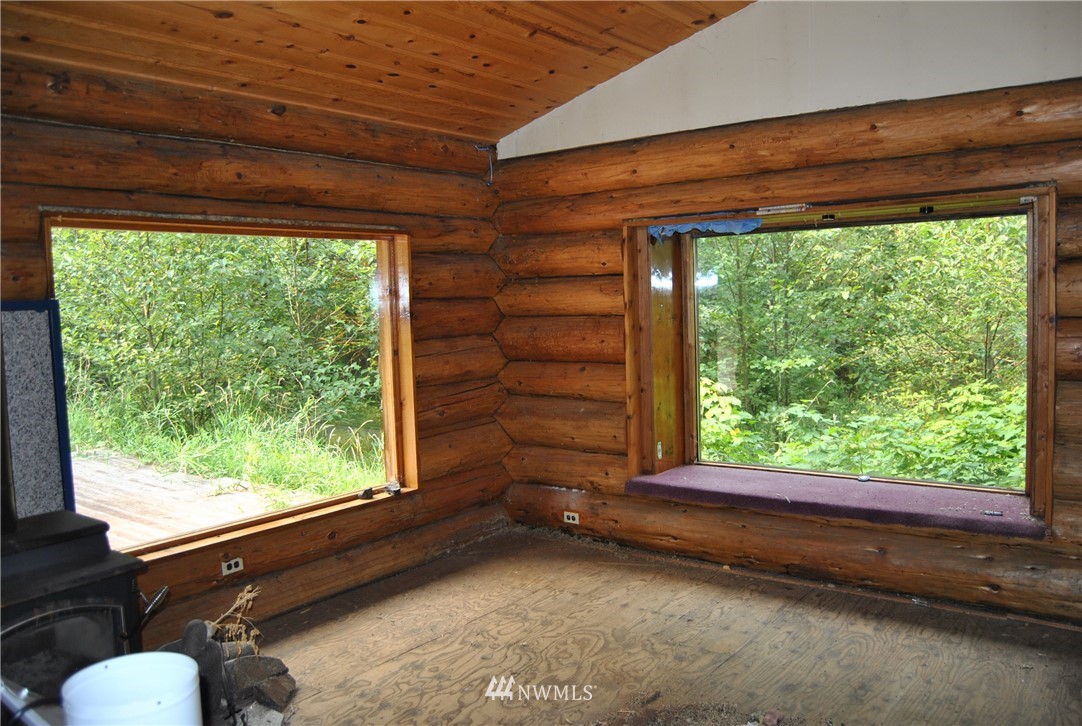 12123 Summit Lake Road Northwest Olympia, WA 98502 - Photo 10 of 22 Gallery Image 10