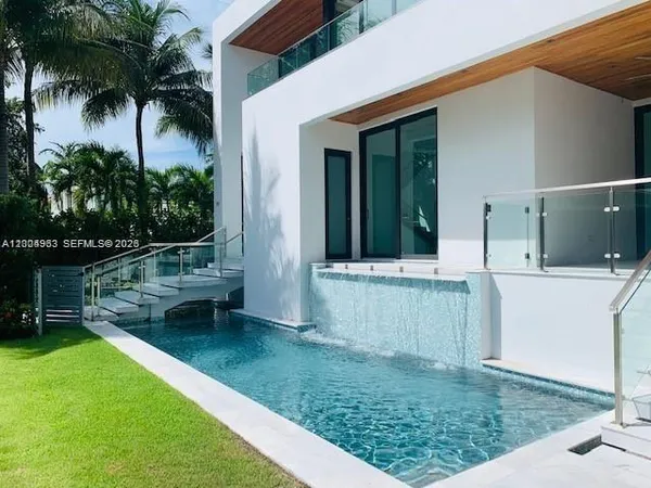 $29,000 | 785 Harbor Drive, Key Biscayne, FL 33149