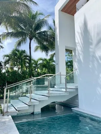 $29,000 | 785 Harbor Drive, Key Biscayne, FL 33149