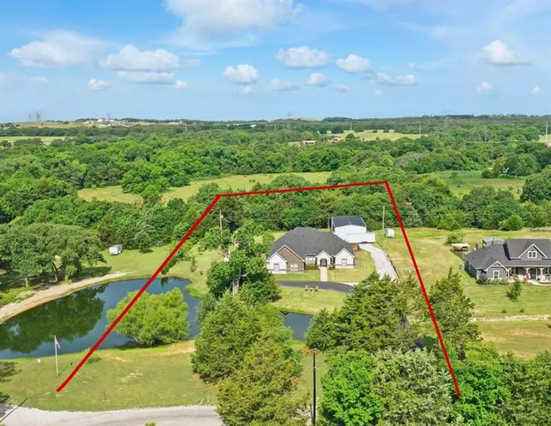 $715,000 | 362 Decatur Cemetery Road, Decatur, TX 76234