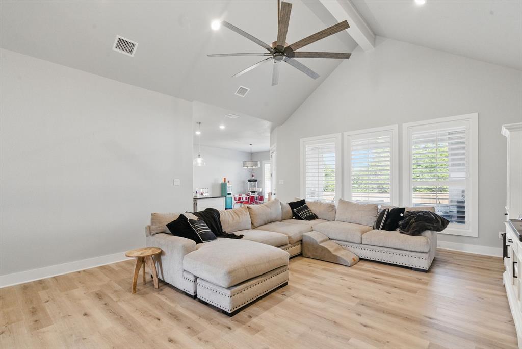 362 Decatur Cemetery Road Decatur, TX 76234 - Photo 3 of 40