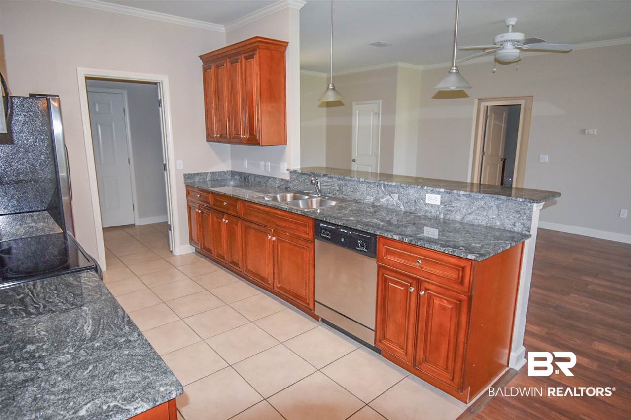 13708 Charmont Way Loxley, AL 36551 - Photo 7 of 16 Kitchen
