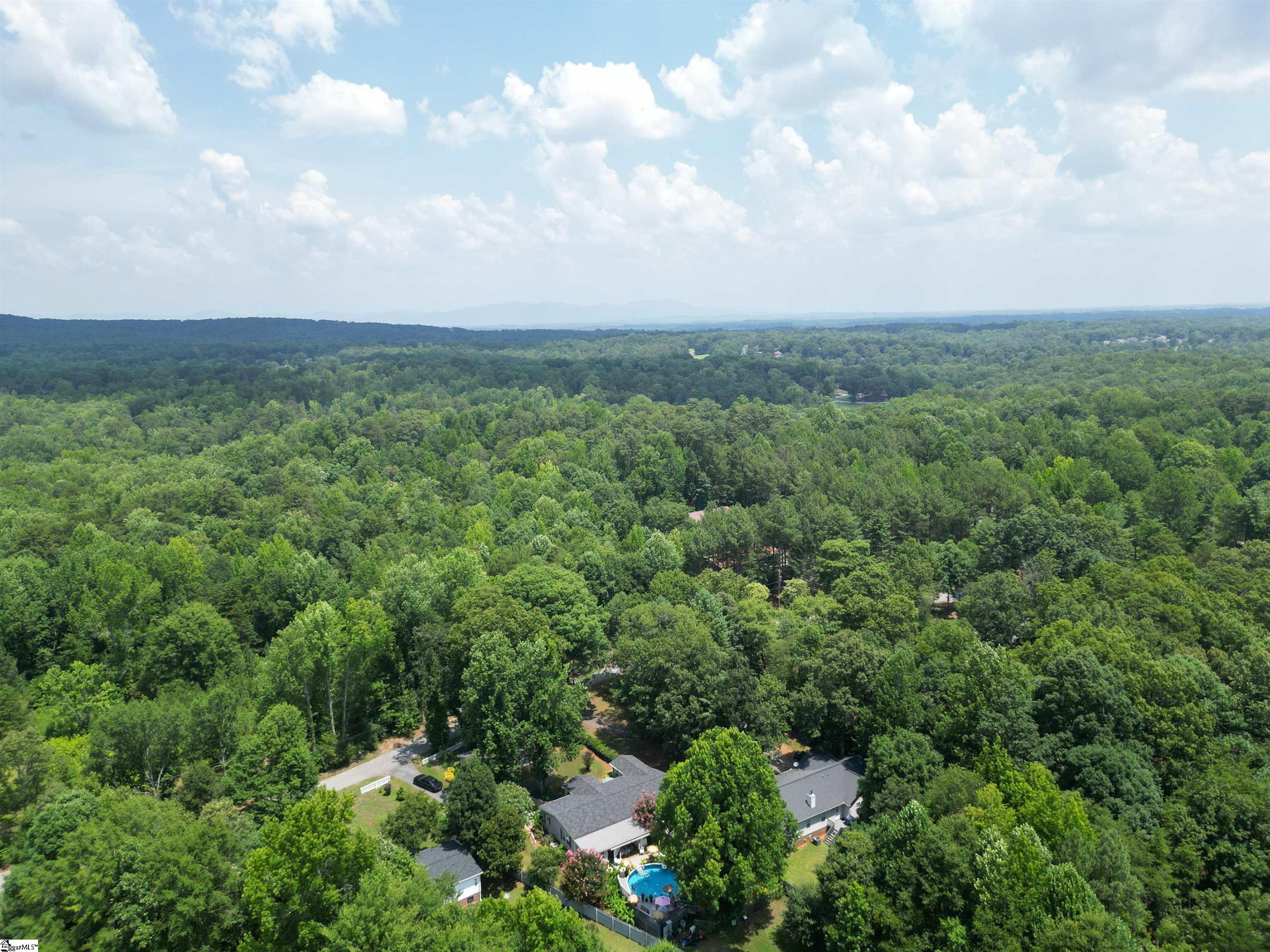 552 South Buckhorn Road Greenville, SC 29609 - Photo 31 of 32