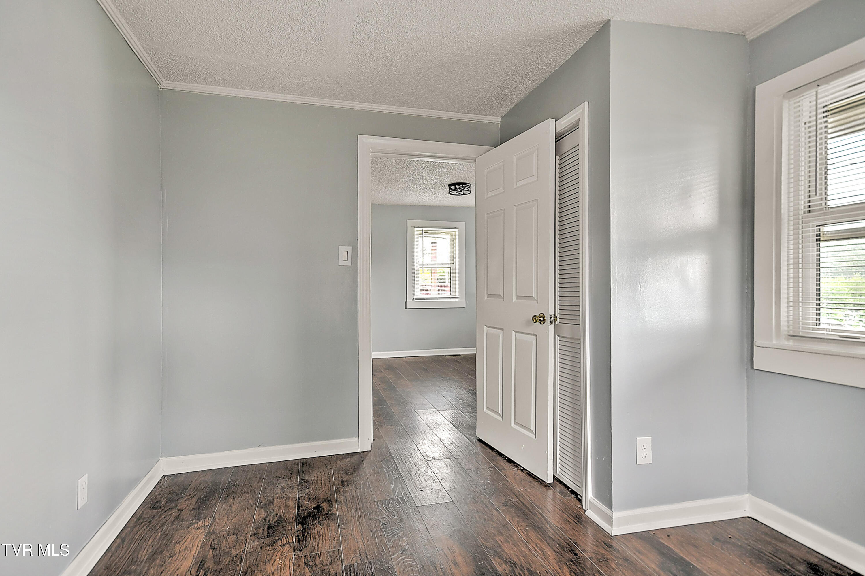 1208 Riverside Avenue, Unit 2 Kingsport, TN 37660 - Photo 15 of 28 1208 Riverside HB-14
